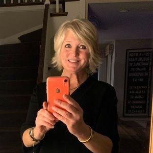 Meet your Posher, Betsy